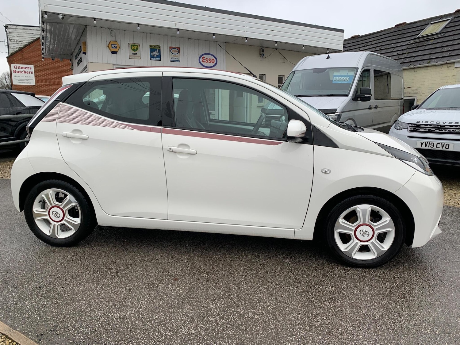 Used Toyota AYGO 2017 for sale - 78008661: Photo 2