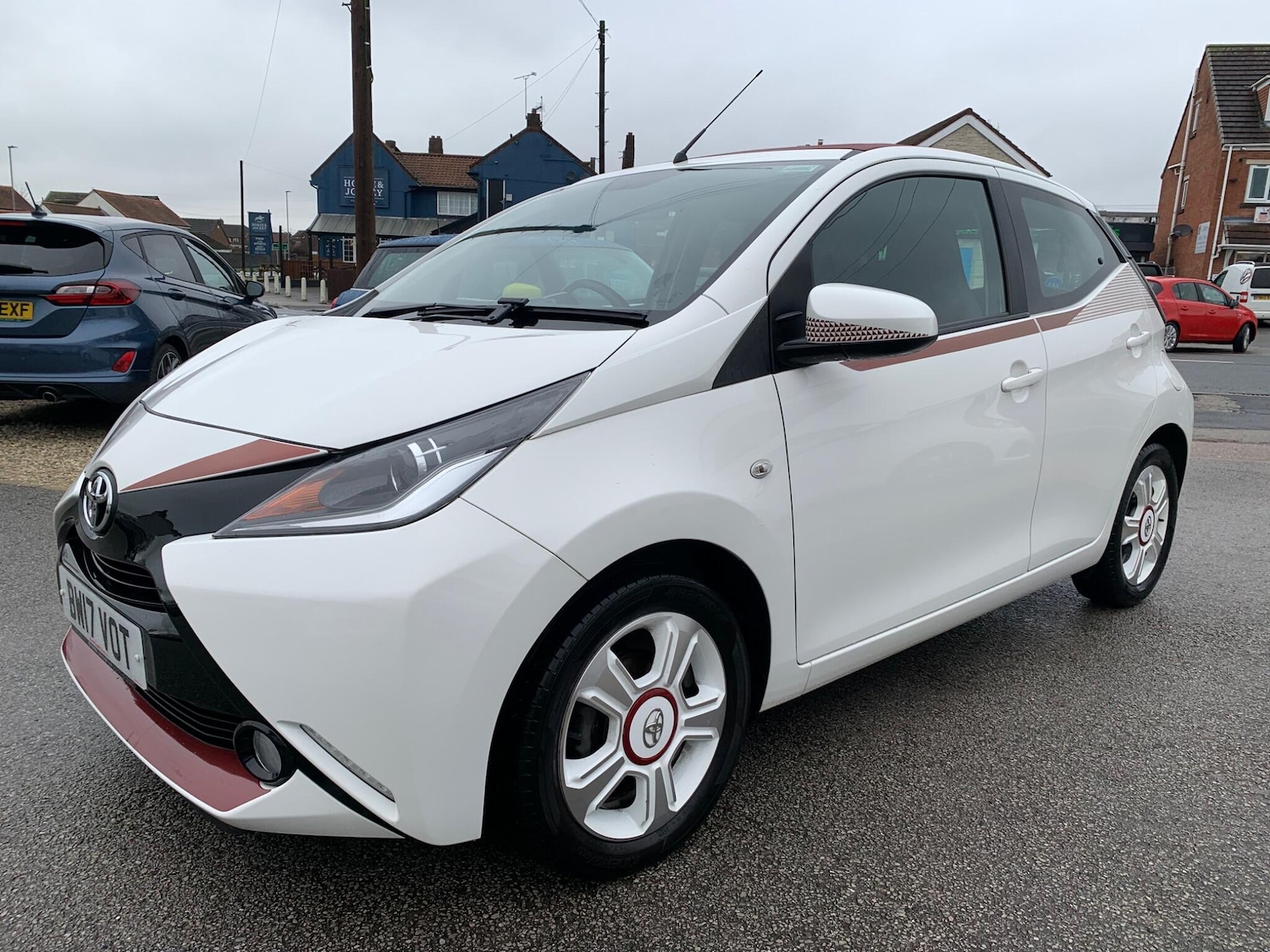 Used Toyota AYGO 2017 for sale - 78008661: Photo 4