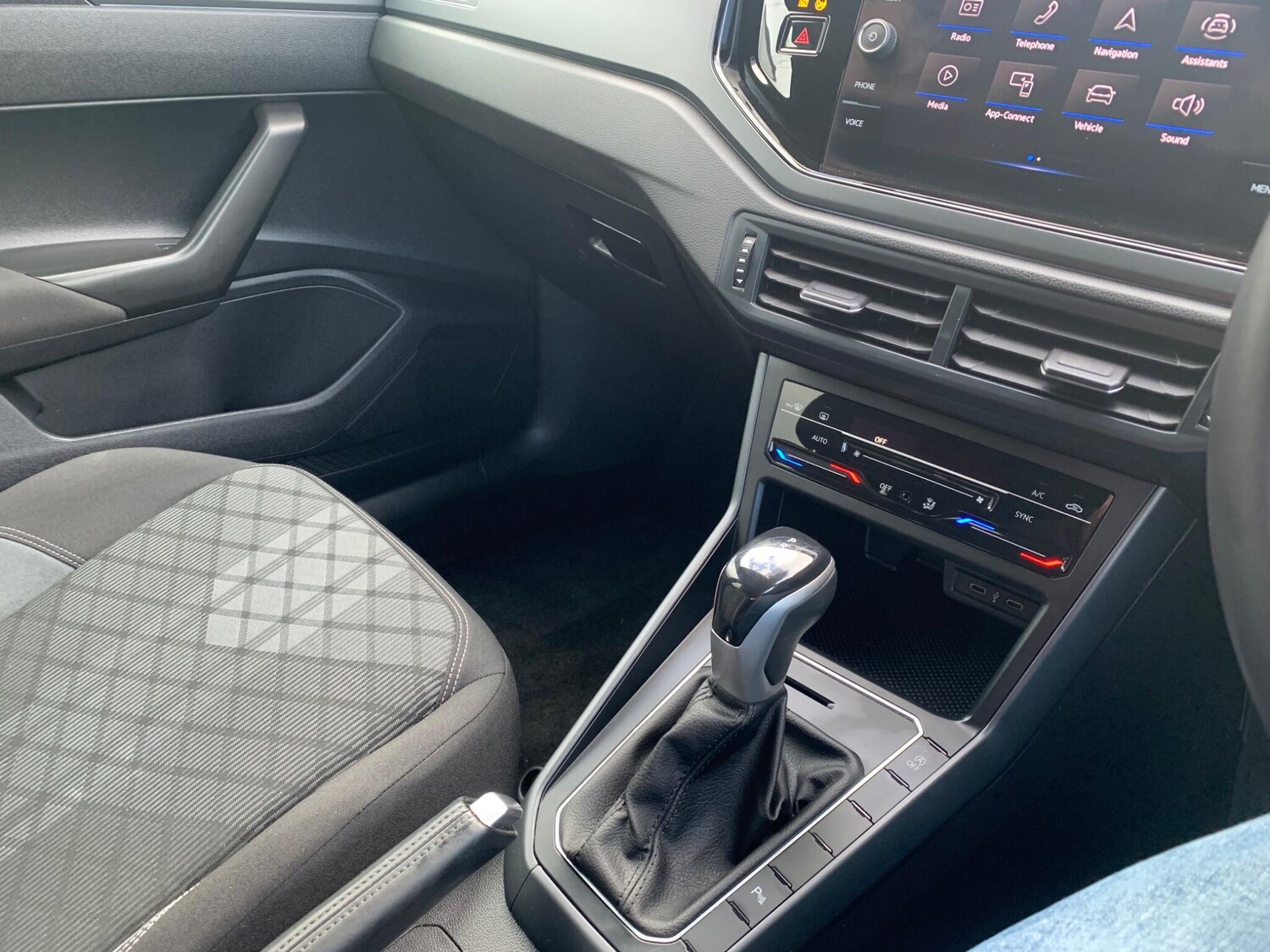 Used Volkswagen Polo 2022 for sale - 78008698: Photo 20