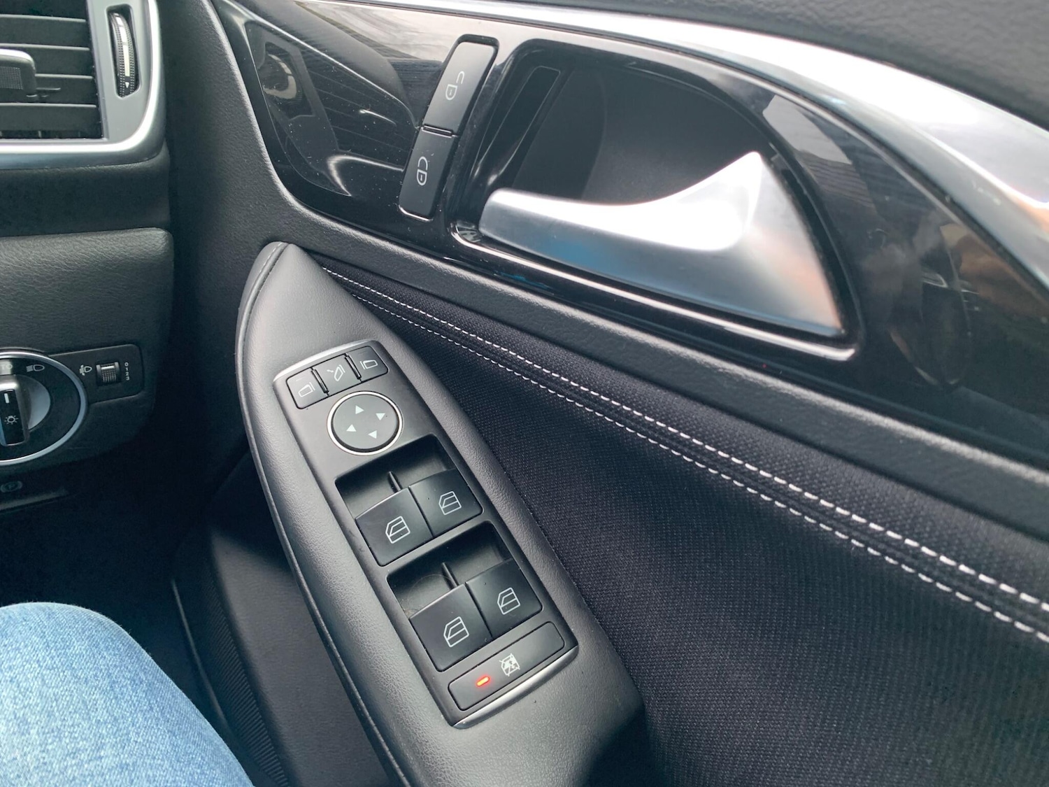 Used Infiniti Q30 for sale - 78035088: Photo 17