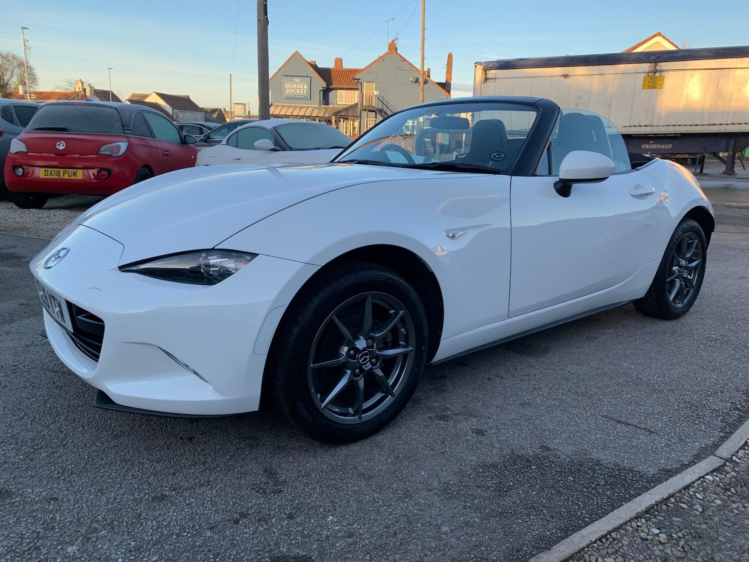 Used Mazda MX-5 2019 for sale - 78008677: Photo 3