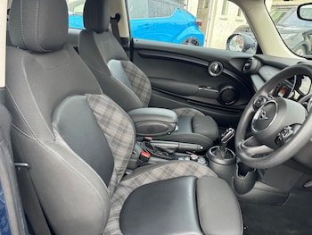 Used MINI Hatch 2018 for sale - 78740828: Photo