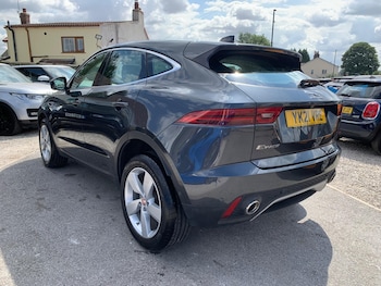 Used Jaguar E-Pace 2021 for sale - 79304287: Photo