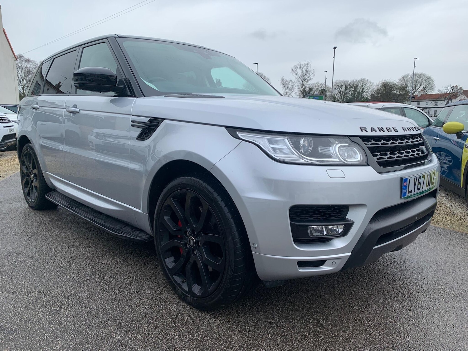 Used Land Rover Range Rover Sport 2017 for sale - 78008670: Photo 2