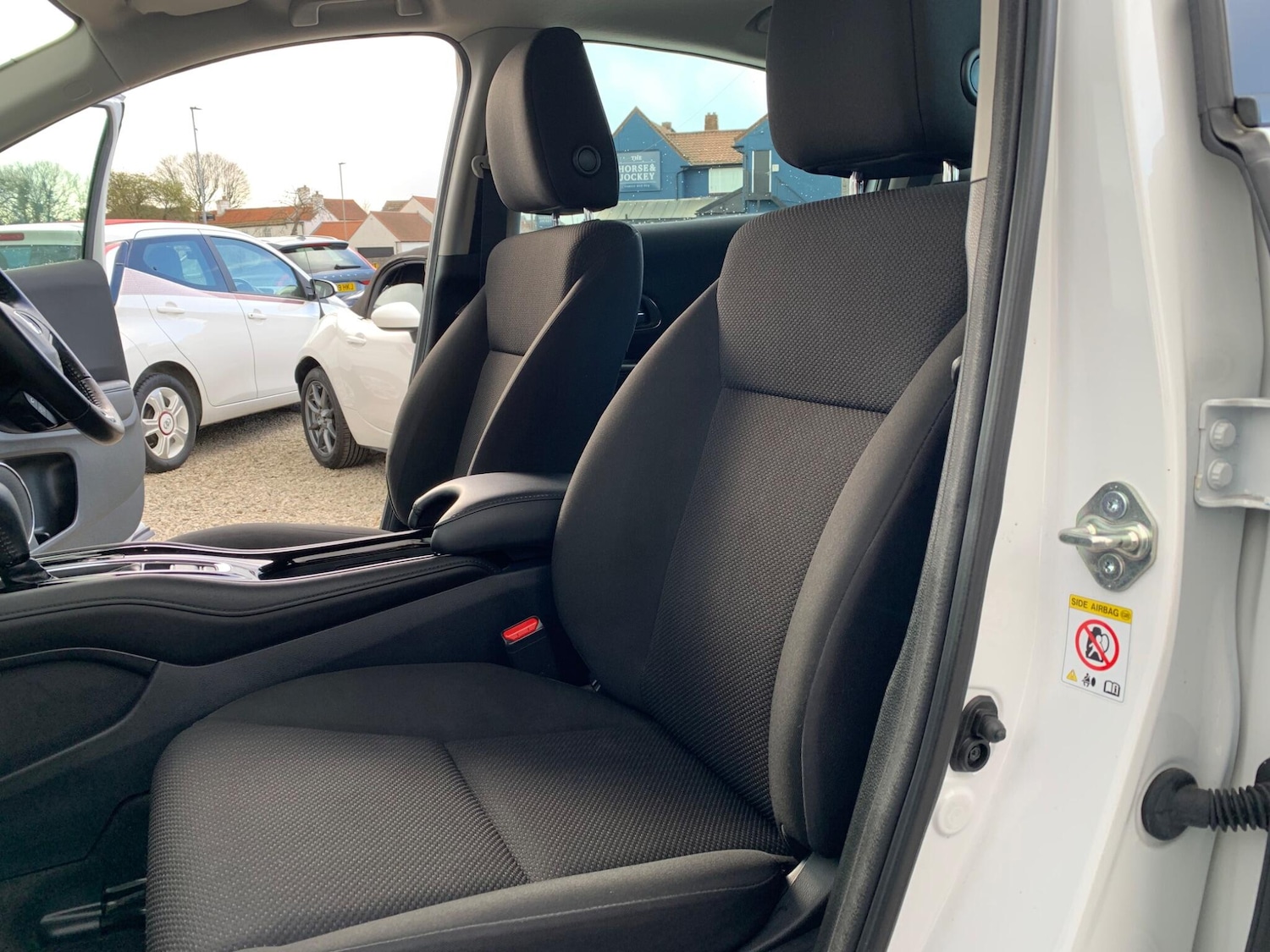 Used Honda HR-V 2016 for sale - 78033600: Photo 37