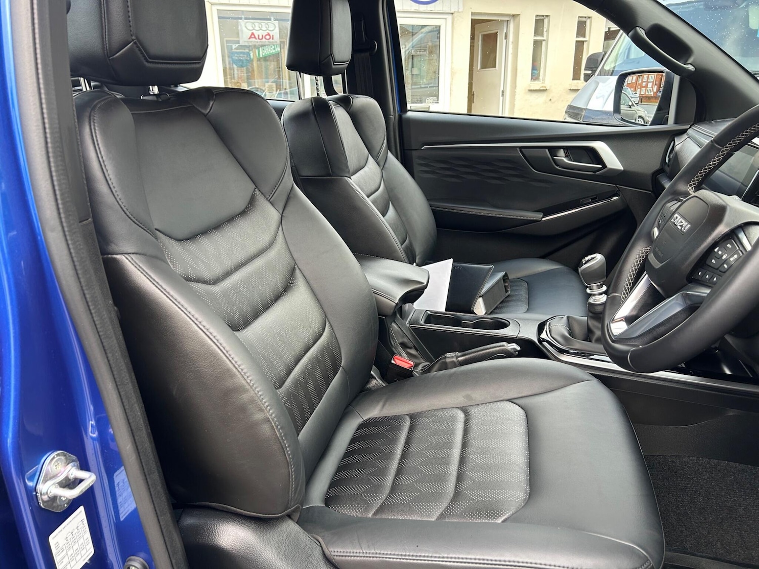 Used Isuzu D-Max 2025 for sale - 78008667: Photo 8