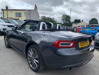 Used Fiat 124 Spider 2018 for sale - 79116378: Photo