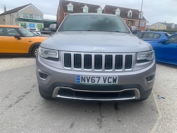 Used Jeep Grand Cherokee 2017 for sale - 79374645: Photo
