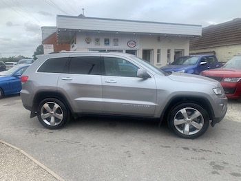 Used Jeep Grand Cherokee 2017 for sale - 79374645: Photo