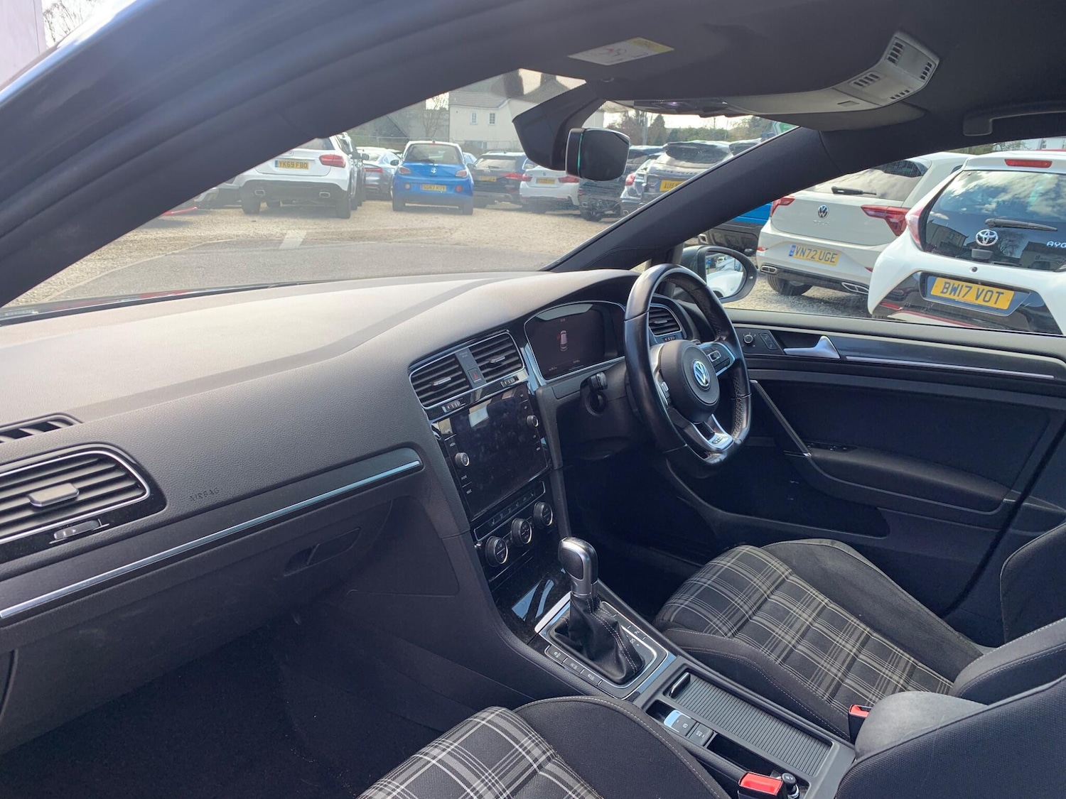 Used Volkswagen Golf 2018 for sale - 78058922: Photo 11