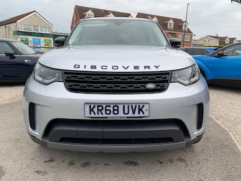 Used Land Rover Discovery 2018 for sale - 78923128: Photo