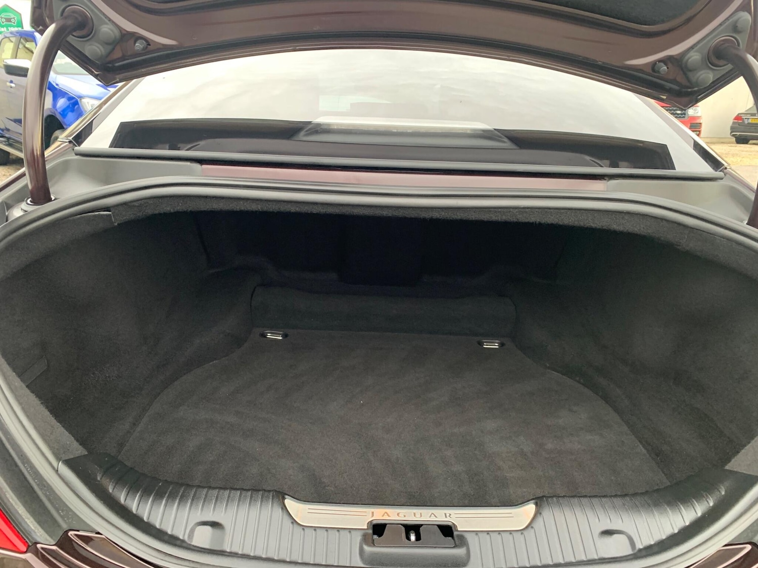 Used Jaguar XJ 2009 for sale - 78008695: Photo 30