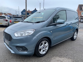 Used Ford Transit Courier 2020 for sale - 78795911: Photo