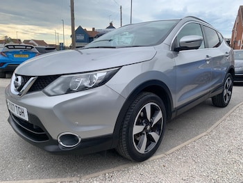 Used Nissan Qashqai 2017 for sale - 79565116: Photo