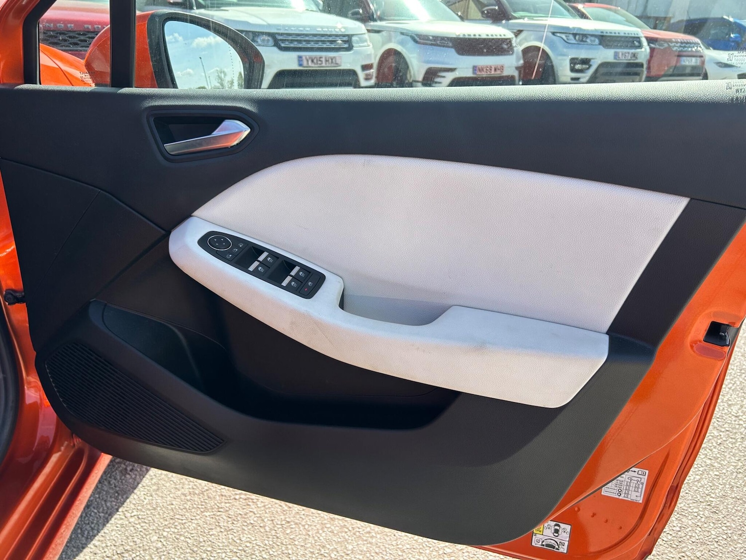 Used Renault Clio for sale - 78203817: Photo 12