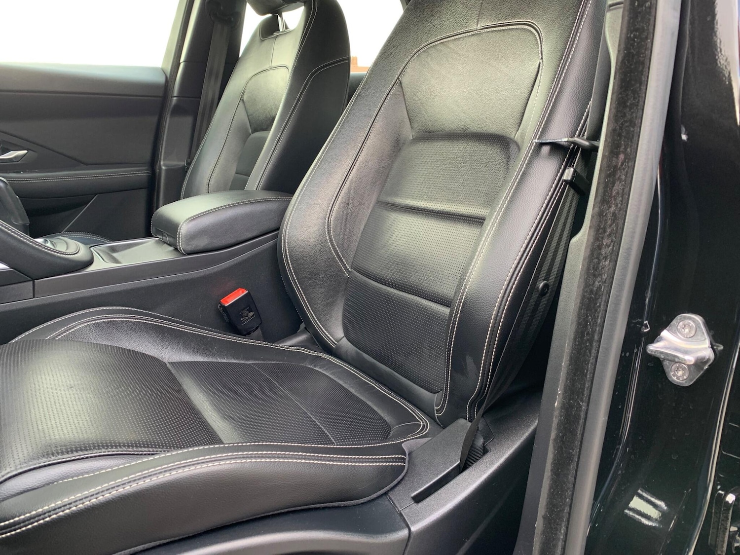 Used Jaguar E-Pace 2019 for sale - 78008660: Photo 10