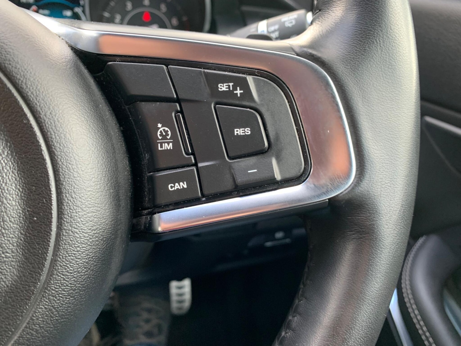 Used Jaguar E-Pace 2019 for sale - 78008660: Photo 16