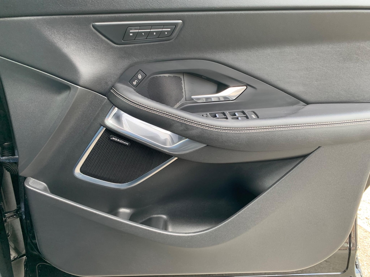 Used Jaguar E-Pace 2019 for sale - 78008660: Photo 21