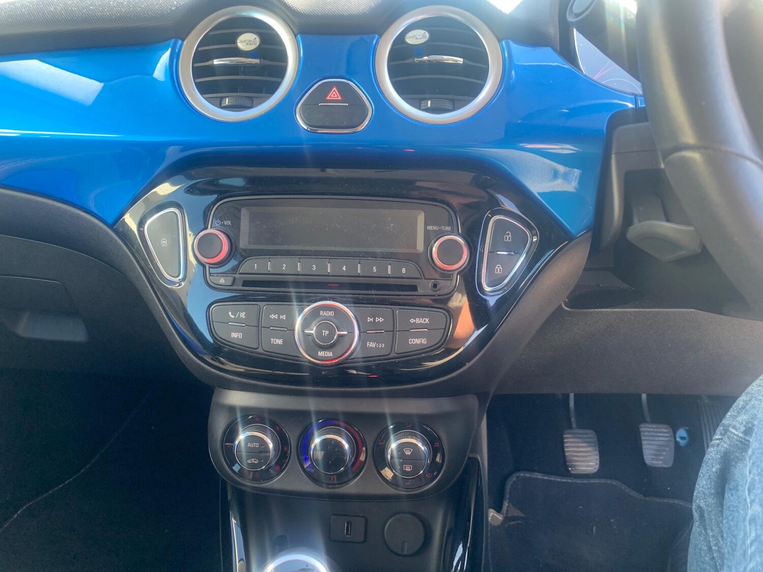 Used Vauxhall ADAM 2017 for sale - 78008691: Photo 17