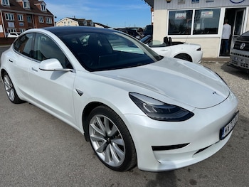 Used Tesla Model 3 2020 for sale - 78157463: Photo