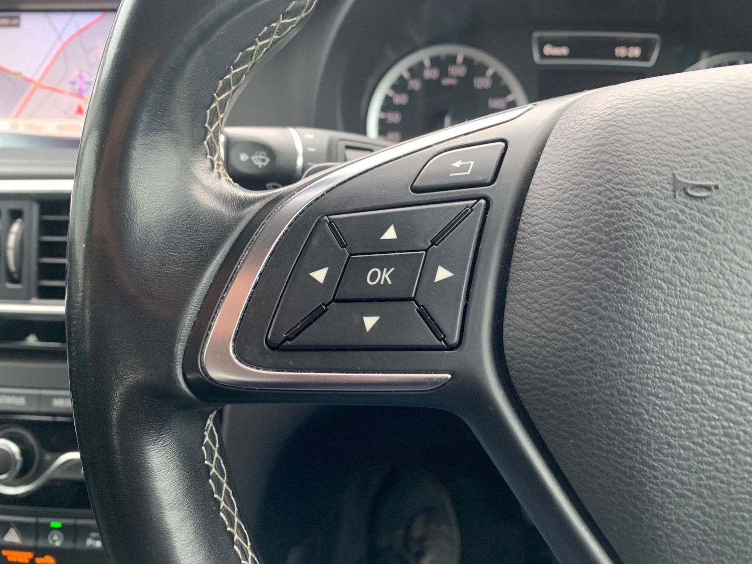 Used Infiniti Q30 2017 for sale - 78008659: Photo 13