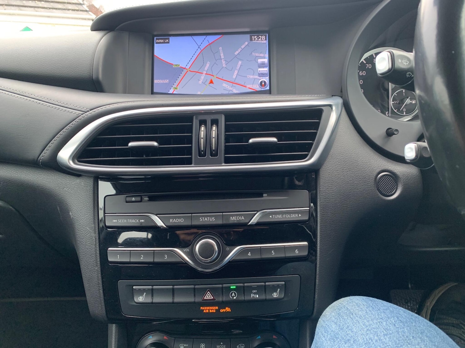 Used Infiniti Q30 2017 for sale - 78008659: Photo 16