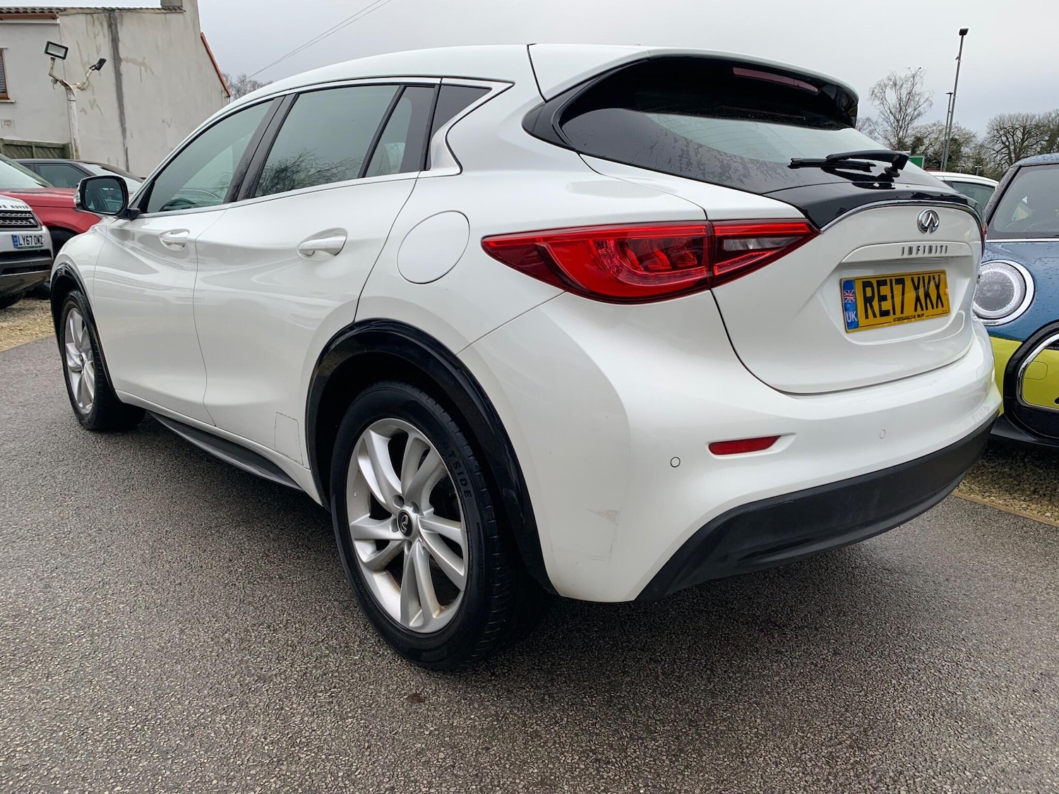 Used Infiniti Q30 2017 for sale - 78008659: Photo 4