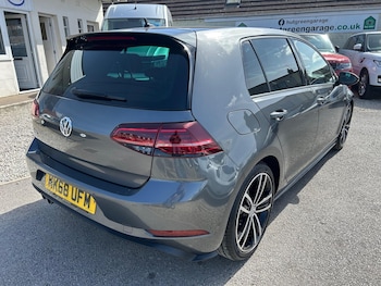 Used Volkswagen Golf 2018 for sale - 78562498: Photo