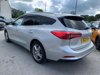 Used Ford Focus 2019 for sale - 78830823: Photo