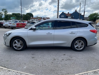 Used Ford Focus 2019 for sale - 78830823: Photo