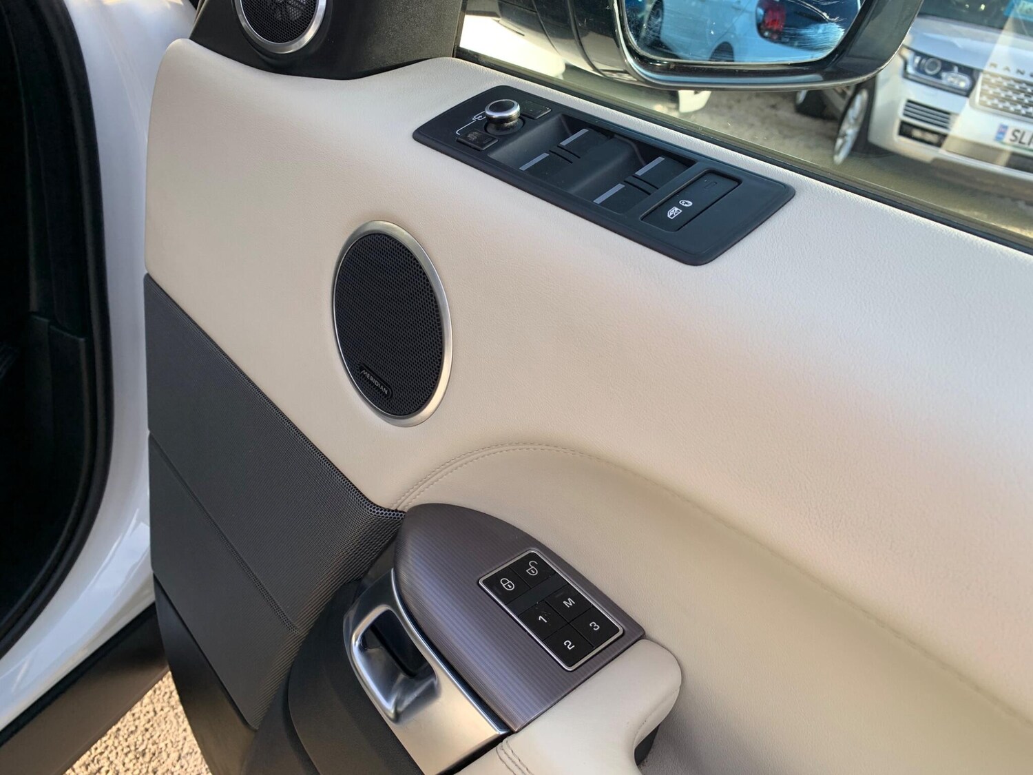 Used Land Rover Range Rover Sport 2015 for sale - 78008674: Photo 37