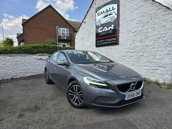 Used Volvo V40 2016 for sale - 79275392: Photo