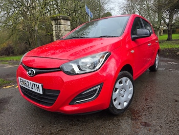 Used Hyundai i20 2013 for sale - 76271592: Photo