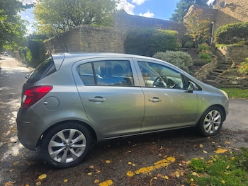 Used Vauxhall Corsa 2012 for sale - 76012052: Photo