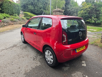 Used Volkswagen up! 2013 for sale - 76016292: Photo