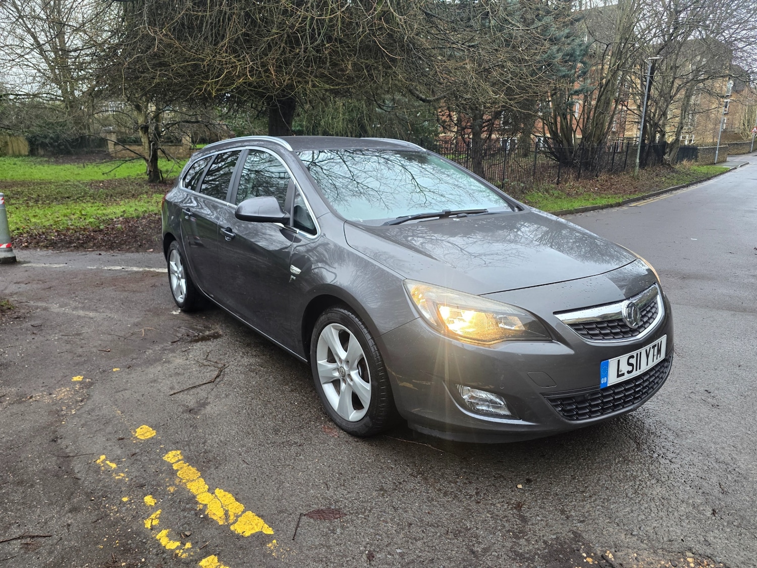 Used Vauxhall Astra 2011 for sale - 77208724: Photo 7