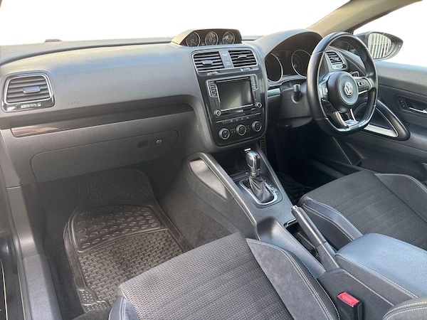 Used Volkswagen Scirocco 2017 for sale - 76116731: Photo 14