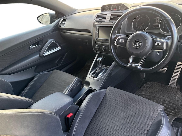 Used Volkswagen Scirocco 2017 for sale - 76116731: Photo 3