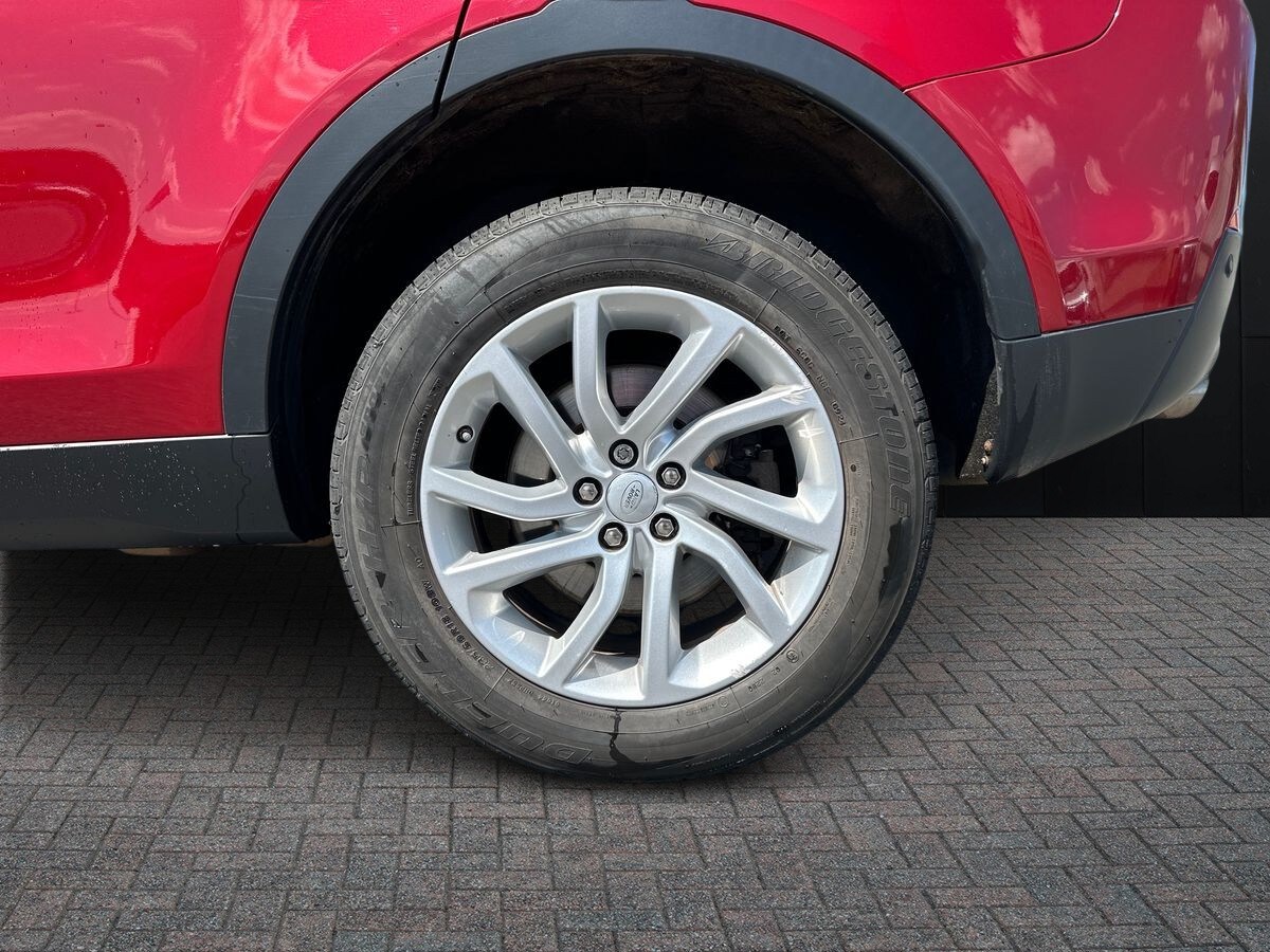 Used Land Rover Discovery Sport 2018 for sale - 76079030: Photo 11