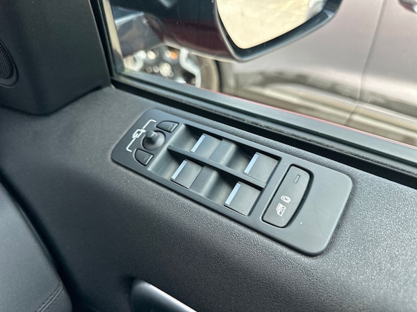 Used Land Rover Discovery Sport 2018 for sale - 76079030: Photo 17