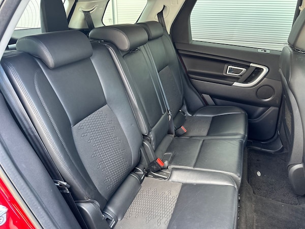 Used Land Rover Discovery Sport 2018 for sale - 76079030: Photo 24