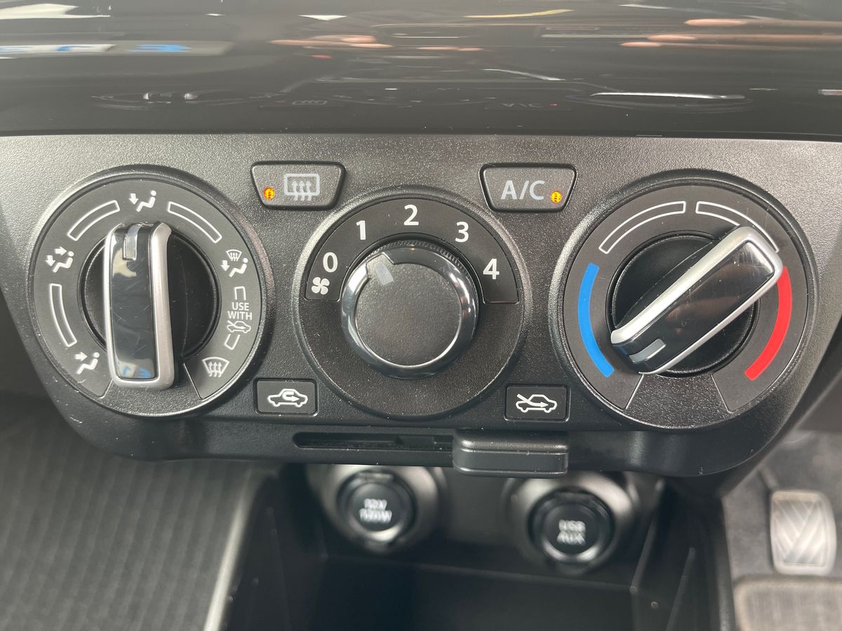 Used Suzuki Swift 2023 for sale - 77300385: Photo 16