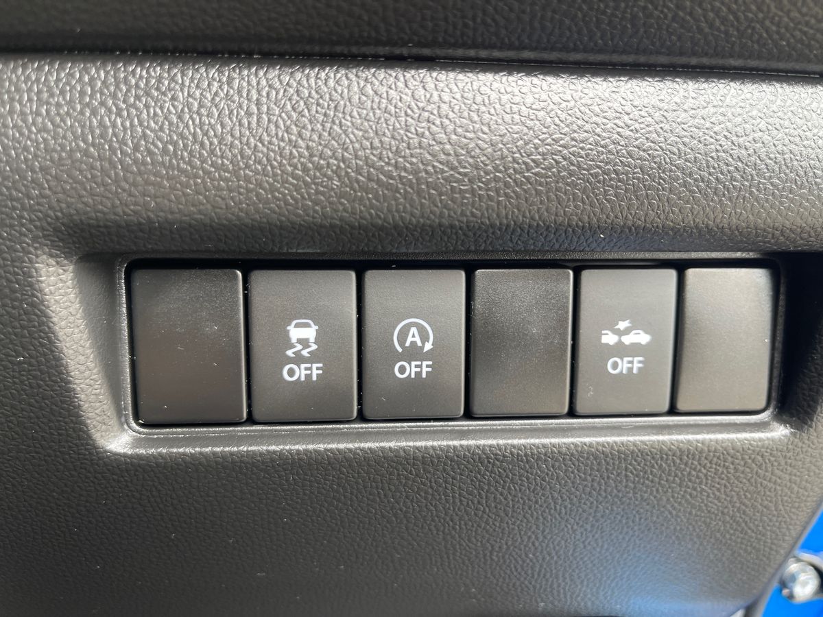 Used Suzuki Swift 2023 for sale - 77300385: Photo 36