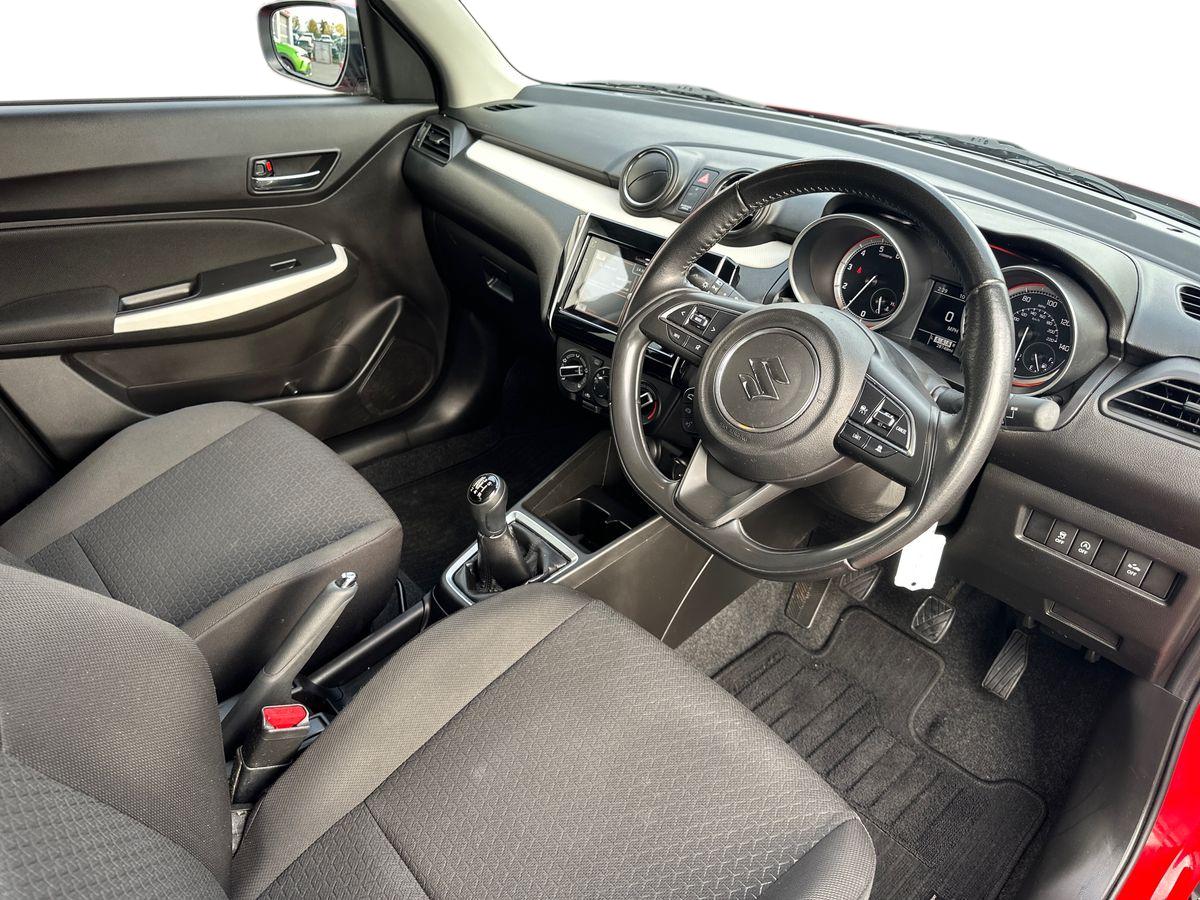 Used Suzuki Swift 2021 for sale - 76393653: Photo 3