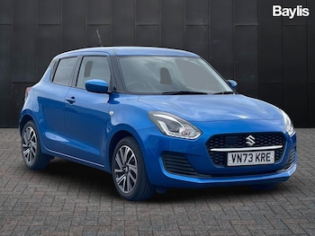 Used Suzuki Swift 2023 for sale - 76241650: Photo