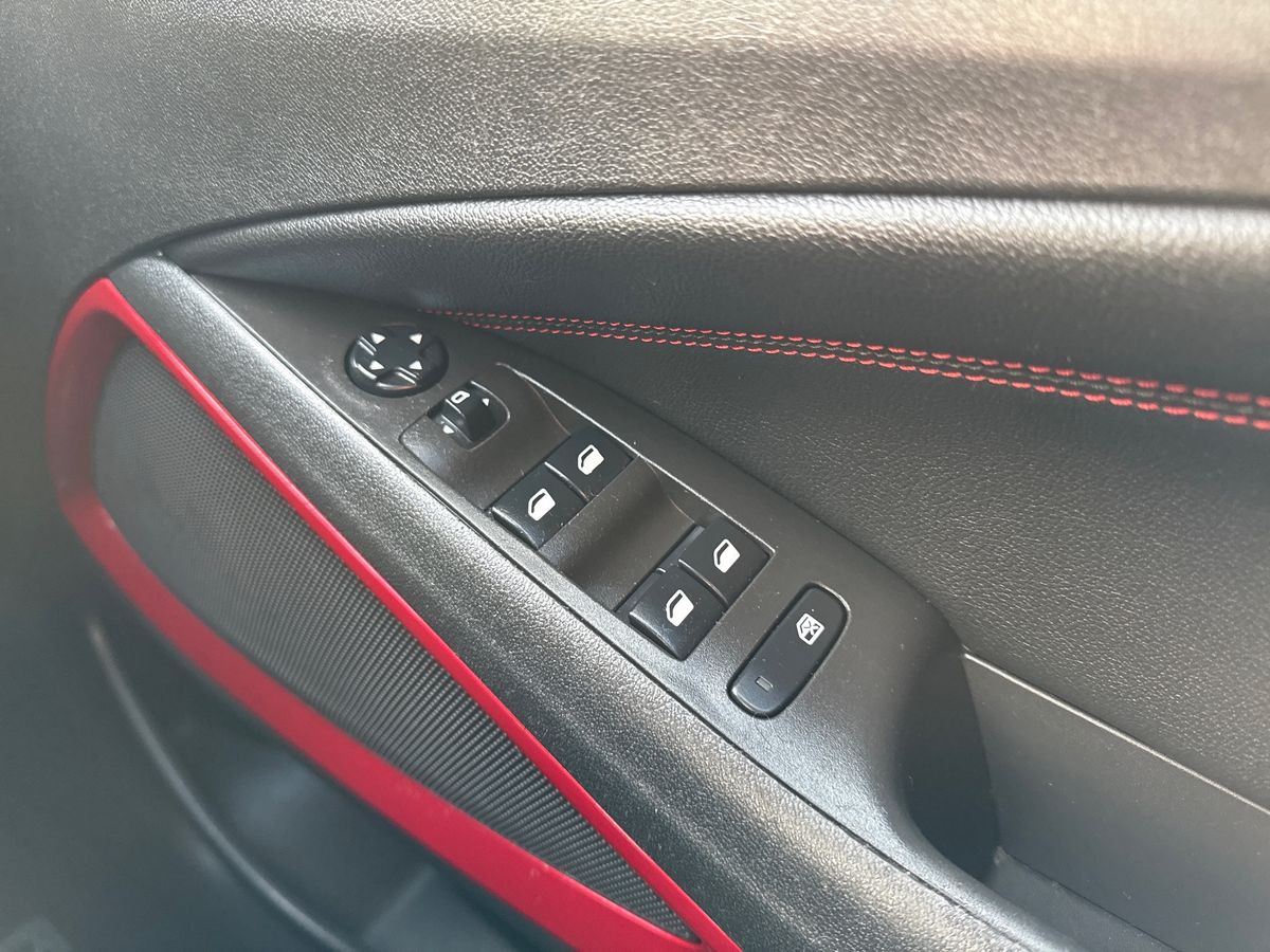 Used Vauxhall Crossland 2022 for sale - 76874227: Photo 17