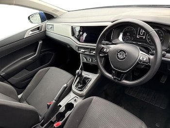 Used Volkswagen Polo 2020 for sale - 76757995: Photo