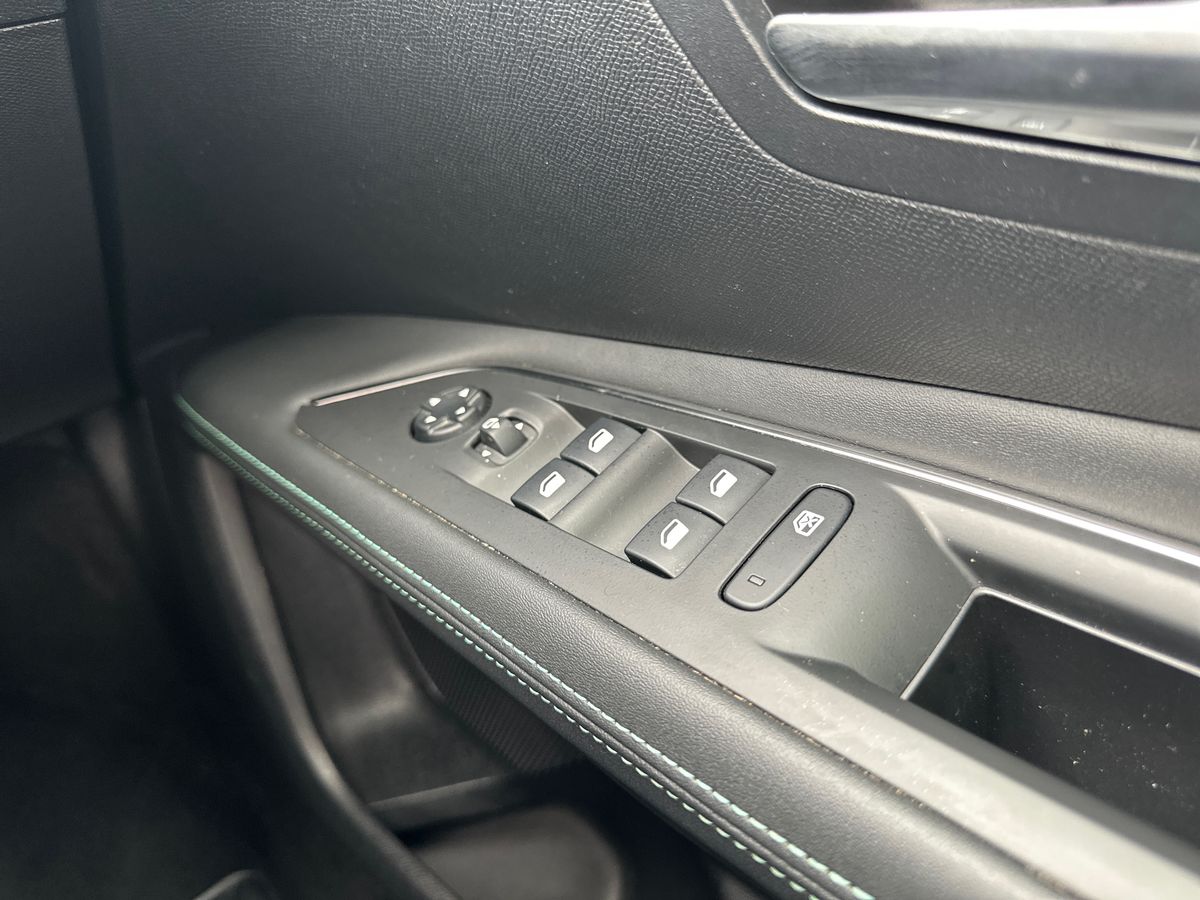 Used Peugeot 3008 2021 for sale - 76868988: Photo 17