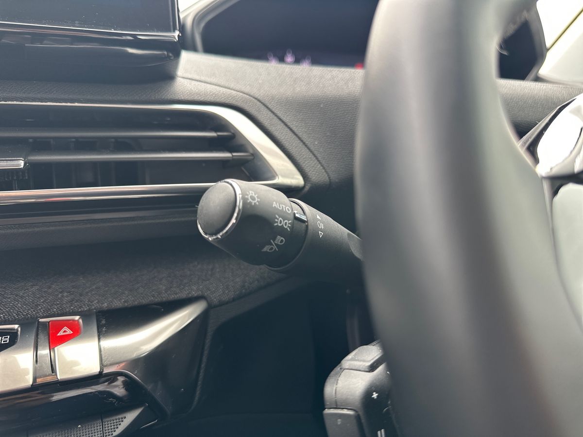 Used Peugeot 3008 2021 for sale - 76868988: Photo 26