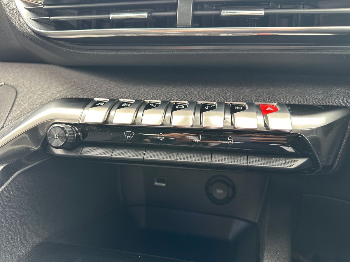 Used Peugeot 3008 2021 for sale - 76868988: Photo 30